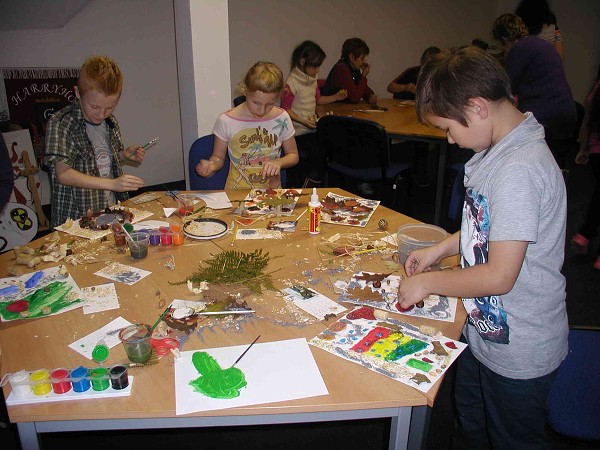 Knihovnická dílna v listopadu 2013