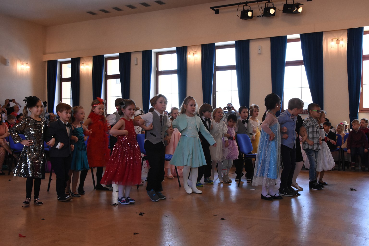 Ples ZŠ Dukelská