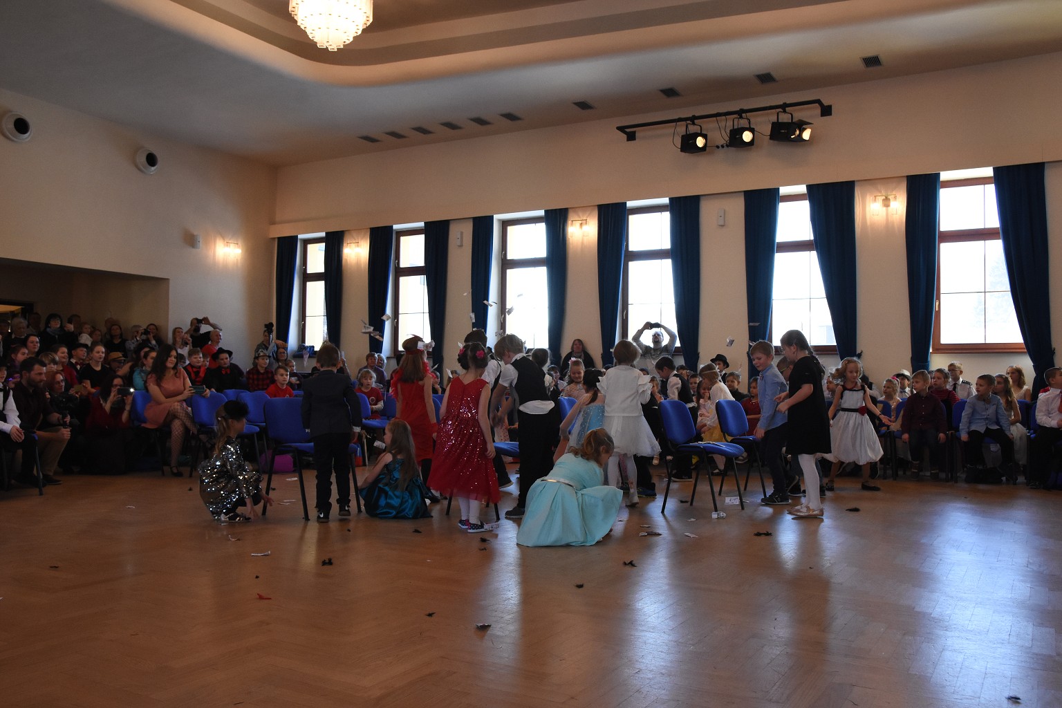 Ples ZŠ Dukelská