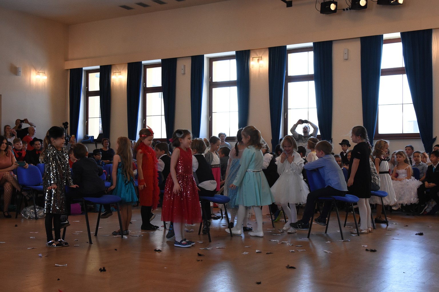 Ples ZŠ Dukelská