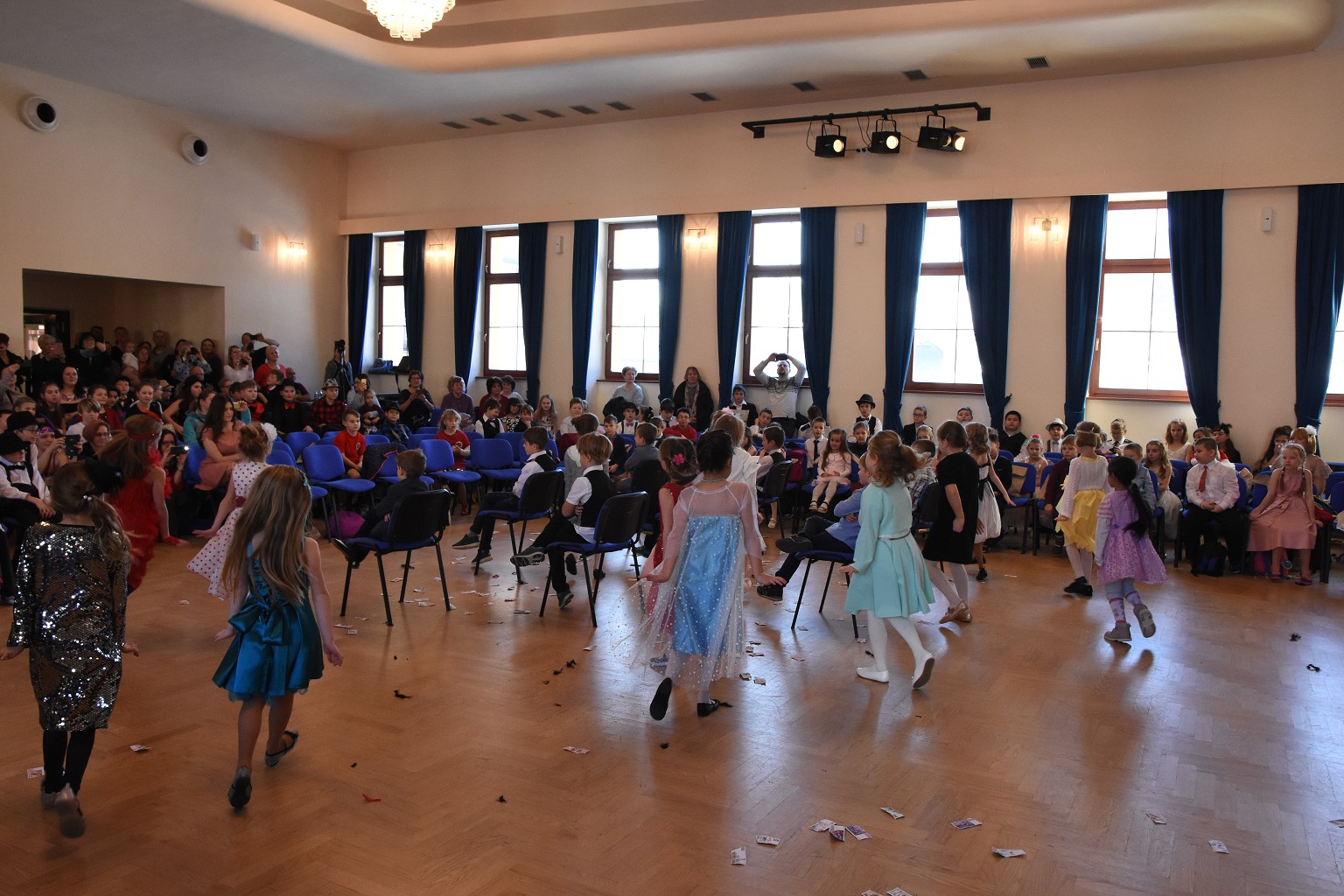 Ples ZŠ Dukelská