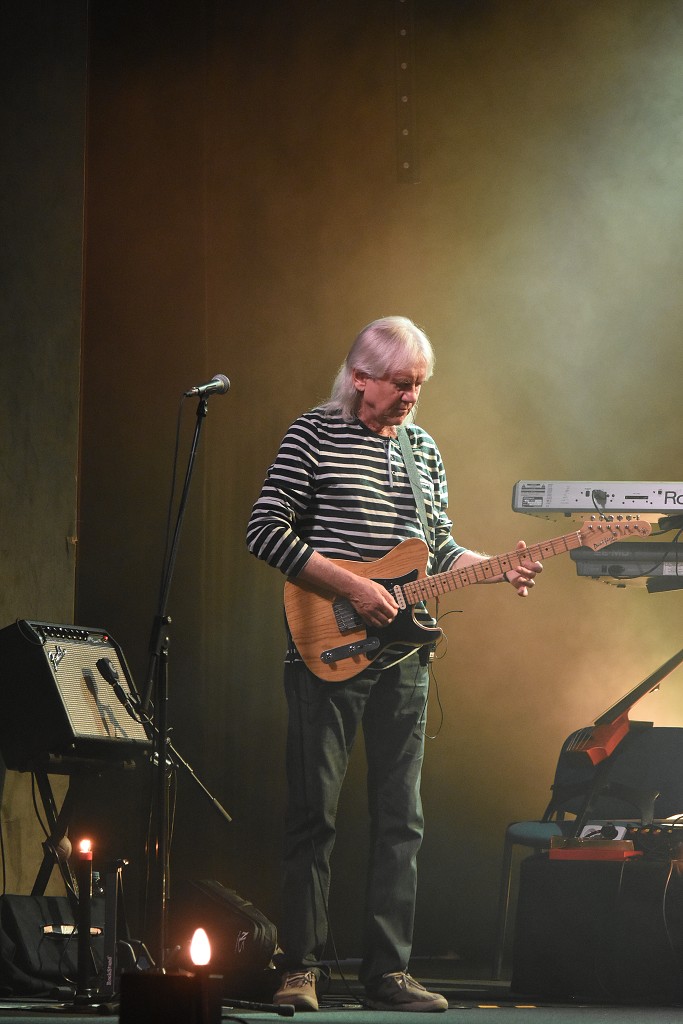 Václav Neckář - Bacily