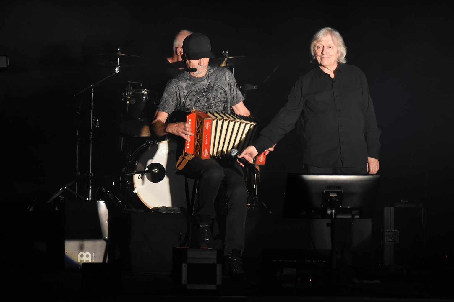 Václav Neckář - Bacily