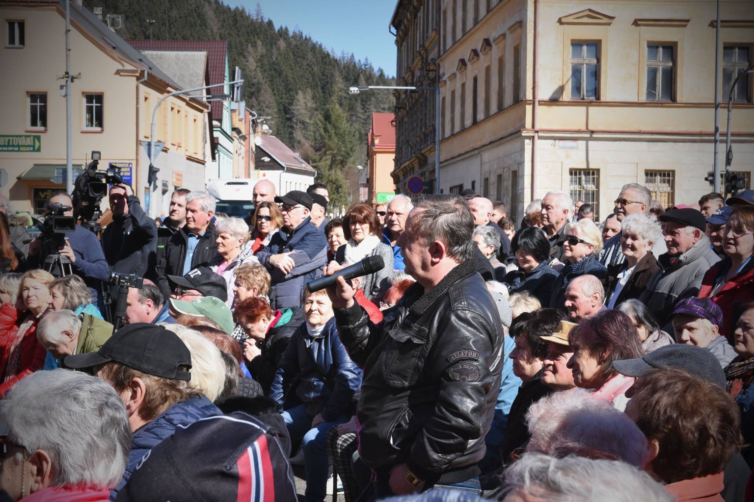 Návstěva Kraslic prezidentem Milošem Zemanem