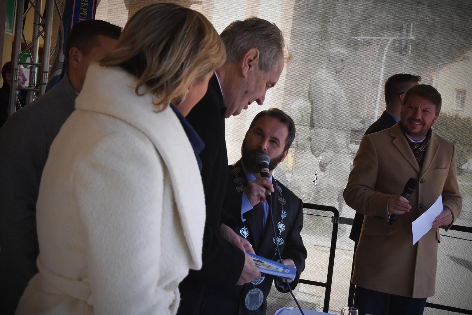 Návstěva Kraslic prezidentem Milošem Zemanem