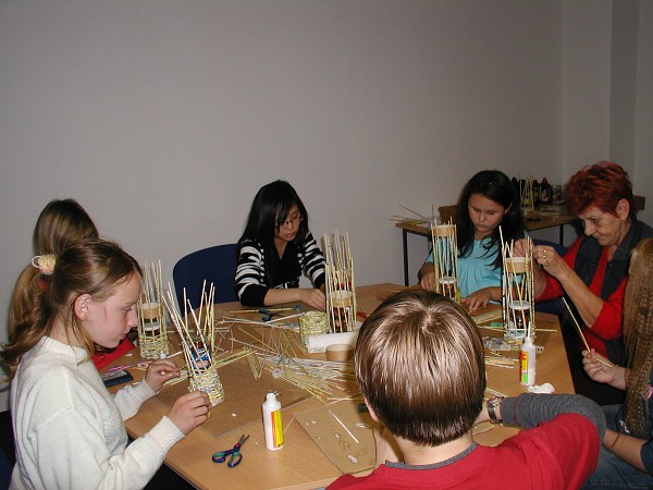Pletení z papíru 2009