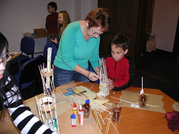 Pletení z papíru 2009